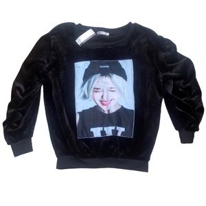 NWT Black Graphic Streetwear Sweatshirt Women Medium